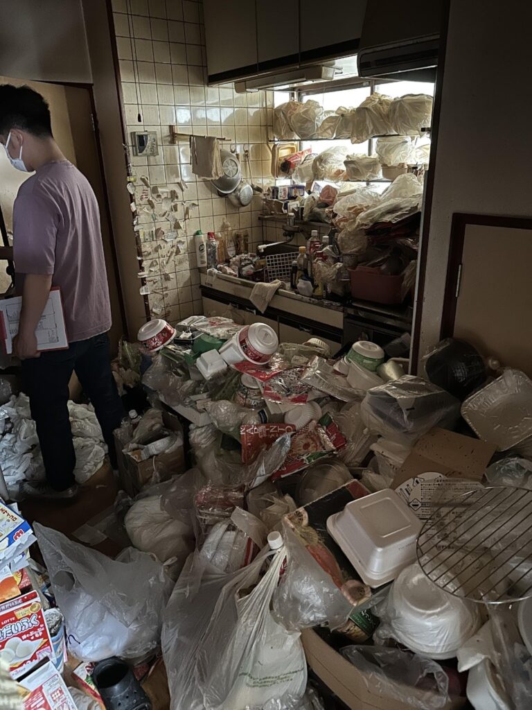 ゴミ屋敷